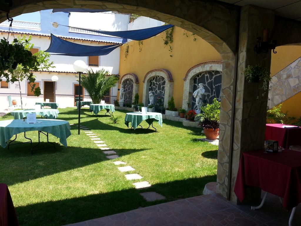 Hotel La Moraleda - Complejo Las Delicias Villanueva Del Arzobispo Exterior photo